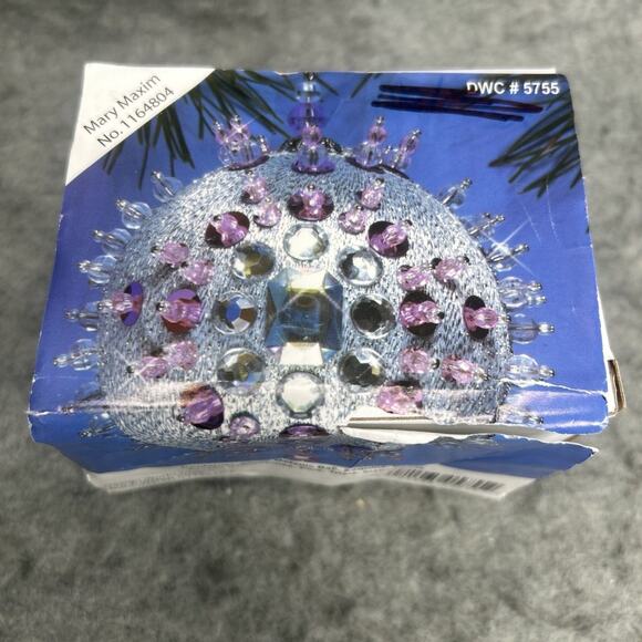 Open Box Mary Maxim Beaded Ornament Kit #5755 April (Diamond) Silver Metallic - Picture 2 of 5